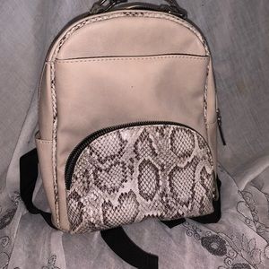 Women’s backpack
